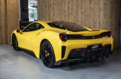 Ferrari 488 Pista, karbon, lift, JBL, tricolore