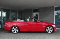BMW Řada 3 325i, navigace, top stav