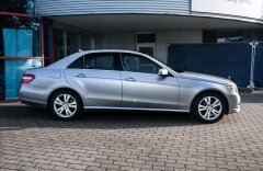 Mercedes-Benz Třídy E 250 CDI Avantgard 4x4, vzduch, servis 6let/12
