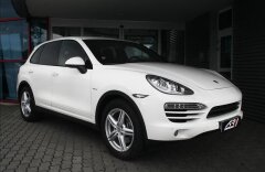 Porsche Cayenne Diesel, vzduch, PDLS, 300k, tažné
