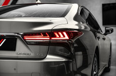 Lexus LS 500