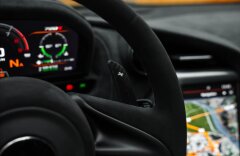 McLaren 720S 4,0 B&W, LIFT, ZÁRUKA