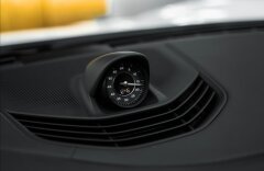 Porsche Taycan Turbo S, keramiky, karbon, PDCC, Matrix