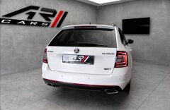 Škoda Octavia 2.0 TDI RS DSG, webasto, black paket, záruka