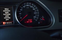 Audi Q7 4.2 TDI quattro, vzduch, Bose, parkovací kamera