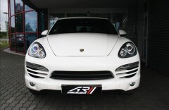 Porsche Cayenne Diesel, vzduch, PDLS, 300k, tažné
