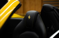 Ferrari F8 3,9 TRIBUTO, SPIDER, LIFT, KAMERA, ZÁRUKA