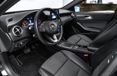 Mercedes-Benz Třídy A A 180 d, LED, Navigace