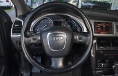 Audi Q7 4.2 TDI quattro, vzduch, Bose, parkovací kamera