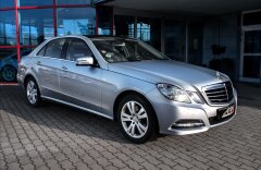 Mercedes-Benz Třídy E 250 CDI Avantgard 4x4, vzduch, servis 6let/12