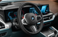 BMW XM  50e Individual Masáže