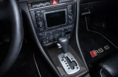 Audi RS 6 4.2 quattro Avant, Milltek, Recaro, Bose, TV
