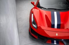 Ferrari 488 Pista coupe, JBL, lift, navigace