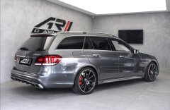 Mercedes-Benz Třídy E 63 S AMG 4Matic, karbon, panorama, CZ