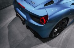 Ferrari 488 SPIDER, CARBON, passenger displej, CZ