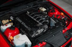 BMW M3 3,0 ZBERATEĽSKÝ KUS, MANUÁL