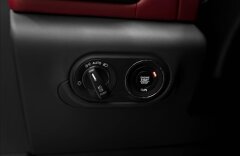 Maserati Levante 3,8 TROFEO, V8, PANO, KARBÓN