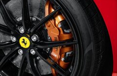 Ferrari 812 Superfast  V12