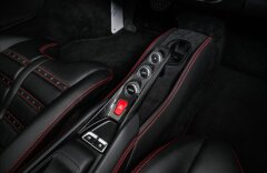 Ferrari F8 SPIDER, LIFT, Carbon, JBL