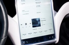 Tesla Model S 85D 4x4 autopilot