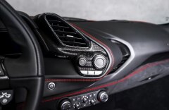 Ferrari 488 Spider, karbonová sedadla, lift, kamera, skladem!!