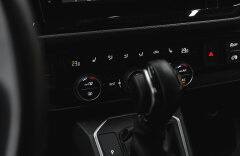 Volkswagen T6 Transporter T6 Multivan Highline, FWD, NAVI, ACC, LED, KAMERA