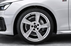 Audi A4 40TDI Sline, LED, Black paket
