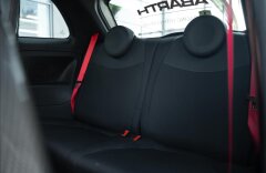 Abarth 595 1,4 ESSESSE, BEATS AUDIO, AKRAPOVIČ, CARBON