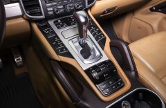 Porsche Cayenne Turbo, bicolor kůže, ventilace sedadel, CZ
