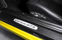 Porsche 911 GTS cabrio, PDLS, PTV+, Sport chrono, garance