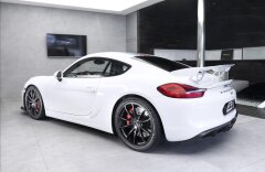Porsche Cayman GT4 Martini edition