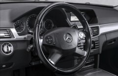 Mercedes-Benz Třídy E 220 CDI, navigace, kůže, 18" kola