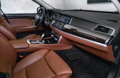 BMW Řada 5 530D GT XDRIVE, Panorama