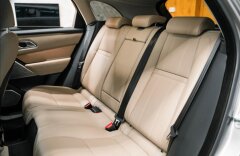 Rover 3,0 RANGE ROVER VELAR 3.0  V6 D300 R-Dynamic SE