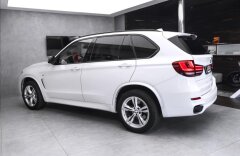 BMW X5 M 50d panorama, HK audio, nezávislé