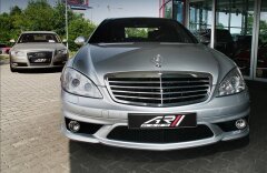 Mercedes-Benz Třídy S 6.3 63 AMG Zadní DVD Noční vidění  Super stav