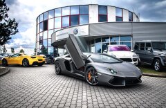 Lamborghini Aventador LP 700-4 Grigio Titans, karbon, kamera, lift