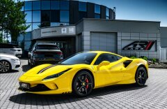 Ferrari F8 Tributo, Carbon, Race saet
