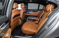 BMW Řada 7 750d xDrive M sport 1st class, business, innovatio