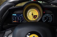 Ferrari 488 Pista, karbon, lift, JBL, tricolore