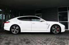 Porsche Panamera Turbo, Garance do 07/2015