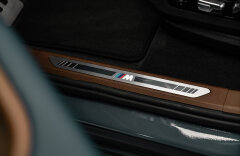 BMW XM  50e Individual Masáže