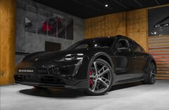 Porsche Taycan 0,0 CROSS TURISMO 4S, PANO, MASÁŽE, MATRIX, BOSE