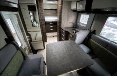 Laika  ECOVIP 2,3D, L4012DS, CZ, 1.maj  obytný automobil