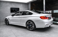 BMW M4 Navi*Harman Kardon*kamera