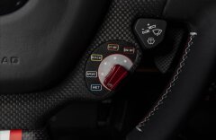 Ferrari 488 Pista, karbon, lift, JBL, tricolore