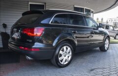 Audi Q7 4.2 TDI quattro, vzduch, Bose, parkovací kamera