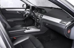 Mercedes-Benz Třídy E 220 CDI, navigace, kůže, 18" kola
