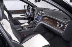 Bentley Bentayga V8 diesel, panorama, CZ
