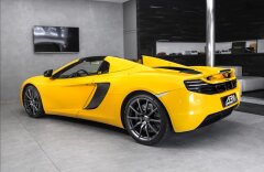 McLaren MP4-12C Karbon paket, CZ